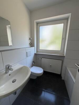 Erstbezug nach Sanierung in Amberg | 3-Zimmer-Wohnung im Erdgeschoss – 92224 Amberg – Vorschaubild 4