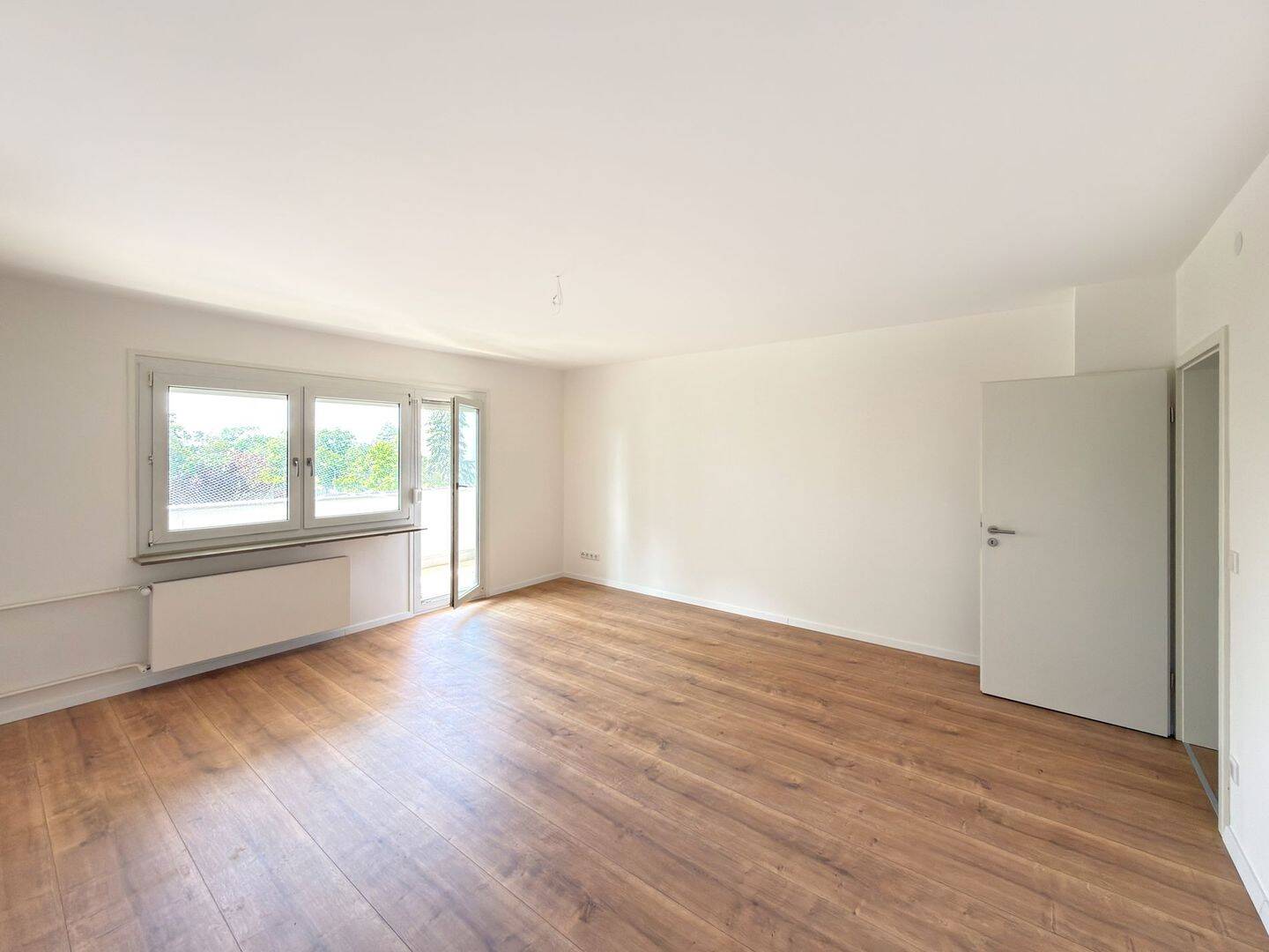 Erstbezug nach Sanierung: Helle 3,5-Zimmer-Wohnung mit Weitblick in zentraler Erlanger Lage – Erlangen – Vorschaubild 5