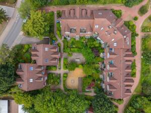 Stilvolle 2 Zimmer-Wohnung mit Tiefgaragenstellplatz in gepflegter Wohnanlage – 21465 Wentorf bei Hamburg – Vorschaubild 2