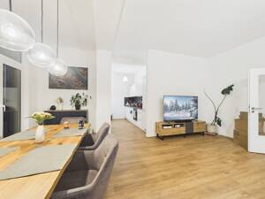 Premium A+ Wohnung - Kernsaniiert mit Sonnenbalkon – 30419 Hannover – Vorschaubild 1
