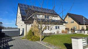 VERKAUFT!! MIT BLICK AUF FREIES FELD UND MITTELLANDKANAL! Wohnhaus mit Einliegerwohnung und Garage in Bad Essen-Wimmer! – Auf dem Esche 46, 49152 Bad Essen – Vorschaubild 5