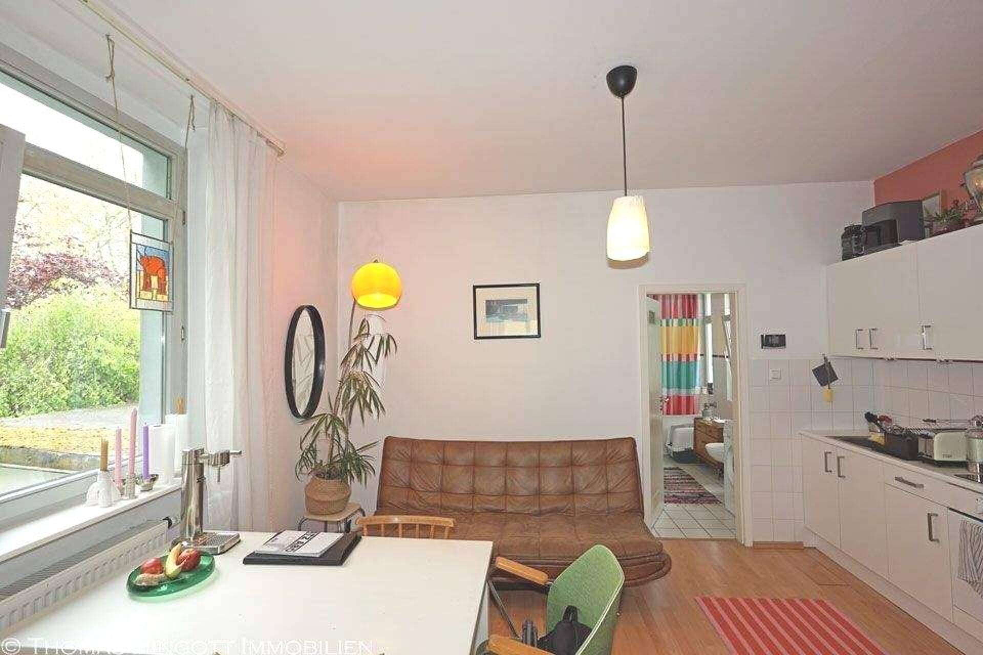Etagenwohnung in 50937 Köln mit 58 m² kaufen