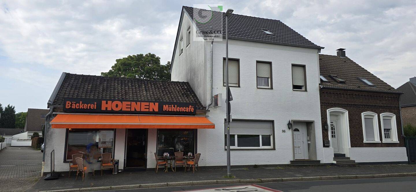 **VERKAUFT** Wohn- und Geschäftshaus in Krefeld-Verberg!