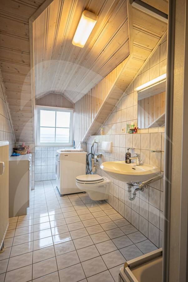 Dachgeschosswohnung in 94036 Passau mit 72 m² kaufen