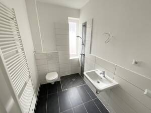4-Zimmer-Wohnung in Wilhelmshaven Fedderwardergroden – 26388 Wilhelmshaven – Vorschaubild 8