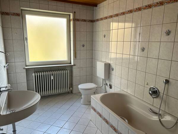 Etagenwohnung in 95326 Kulmbach mit 121,7 m² kaufen