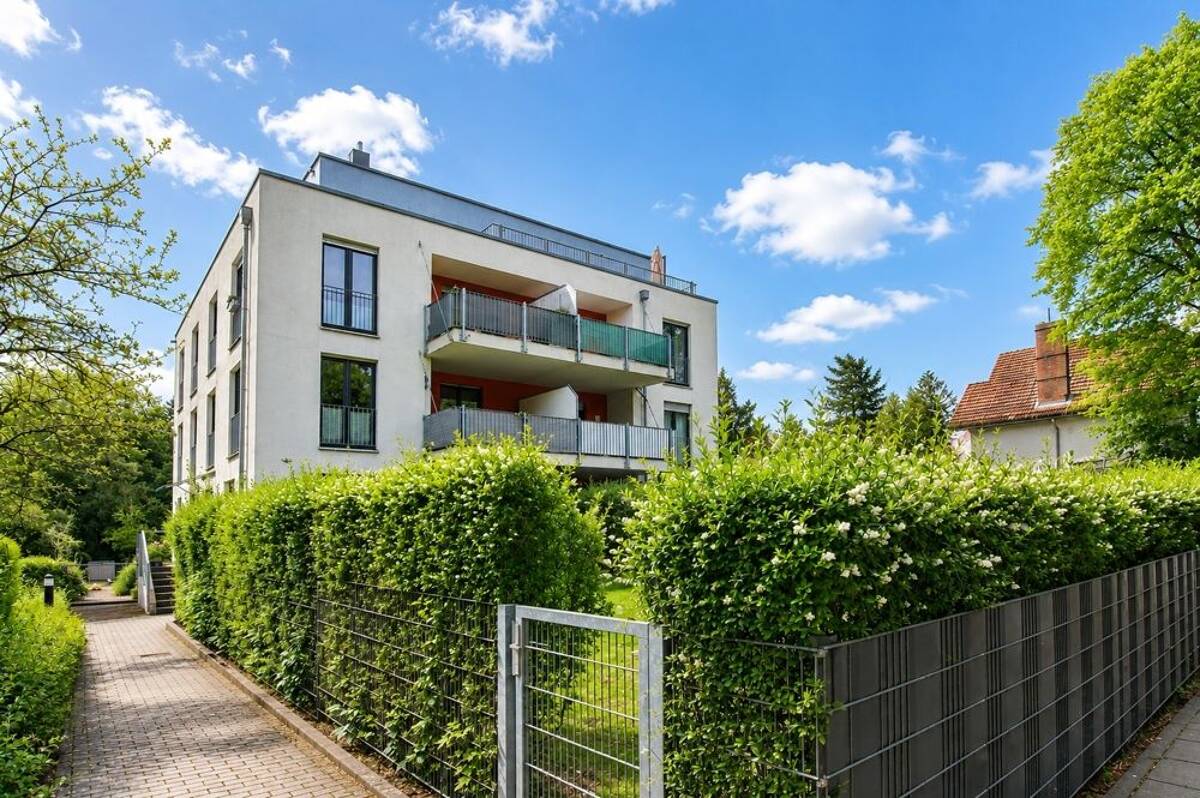 exklusives 4-5 Zimmer Penthouse – 22145 Hamburg – Bild 1 von 9