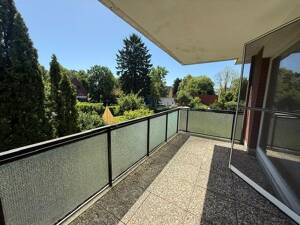 Helle 2 Zimmerwohnung mit großem Balkon und Garage in Farmsen-Berne – 22159 Hamburg – Vorschaubild 3