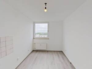 Hübsche 2-Zimmer-Wohnung mit modernem Wannenbad, großem BALKON & tollem Ausblick – 48159 Münster – Vorschaubild 6