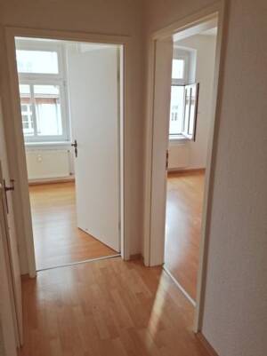 Gemütliche 2-Zimmer-Wohnung++mit Duschbad++und mit Balkon – 19055 Schwerin – Vorschaubild 6