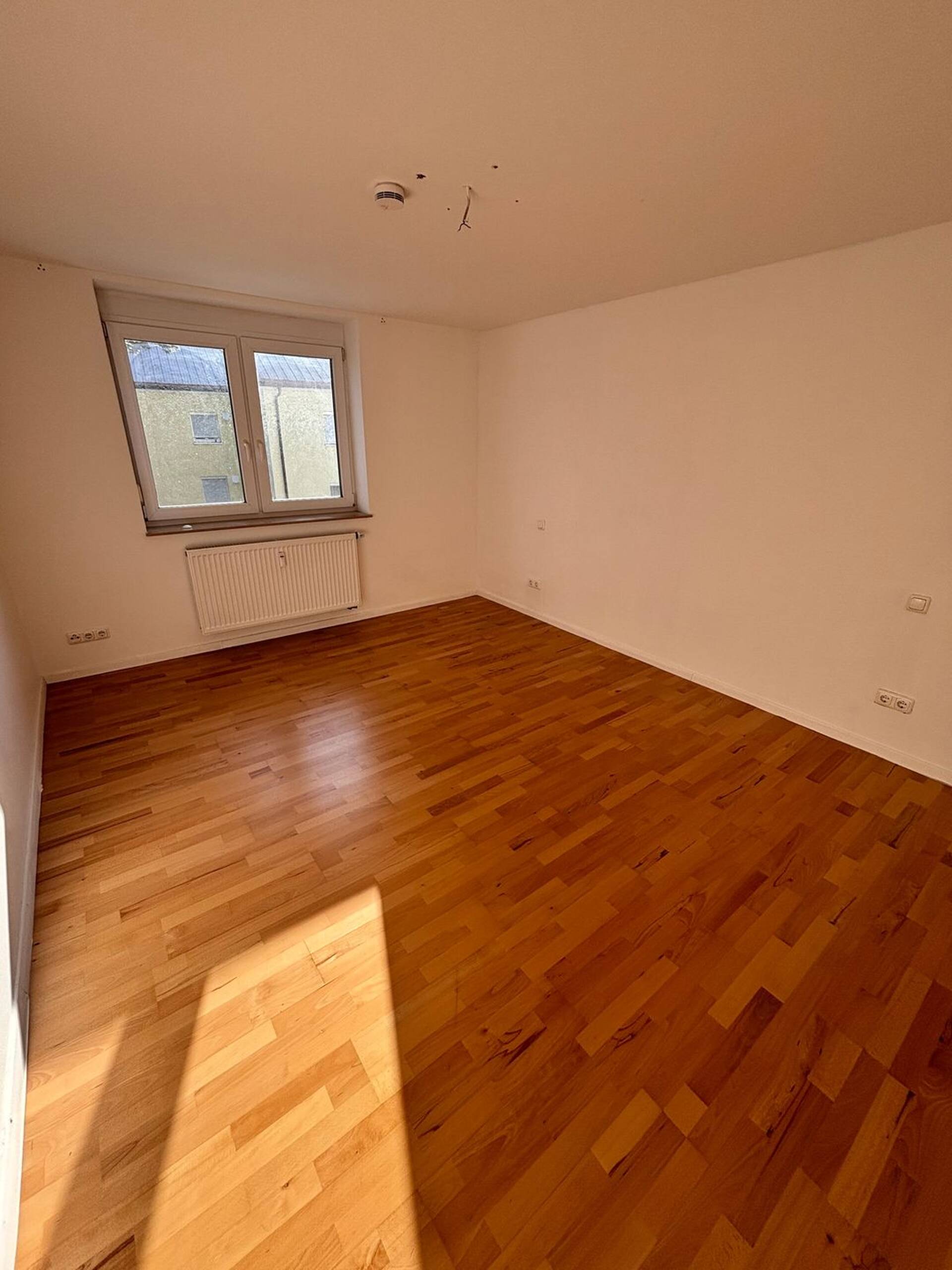 Etagenwohnung in 89331 Burgau mit 106 m² kaufen