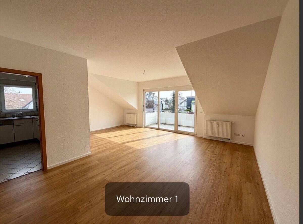 Helle 2,5 Zimmer-Wohnung in Bad Dürrheim – 78073 Bad Dürrheim – Bild 1 von 8
