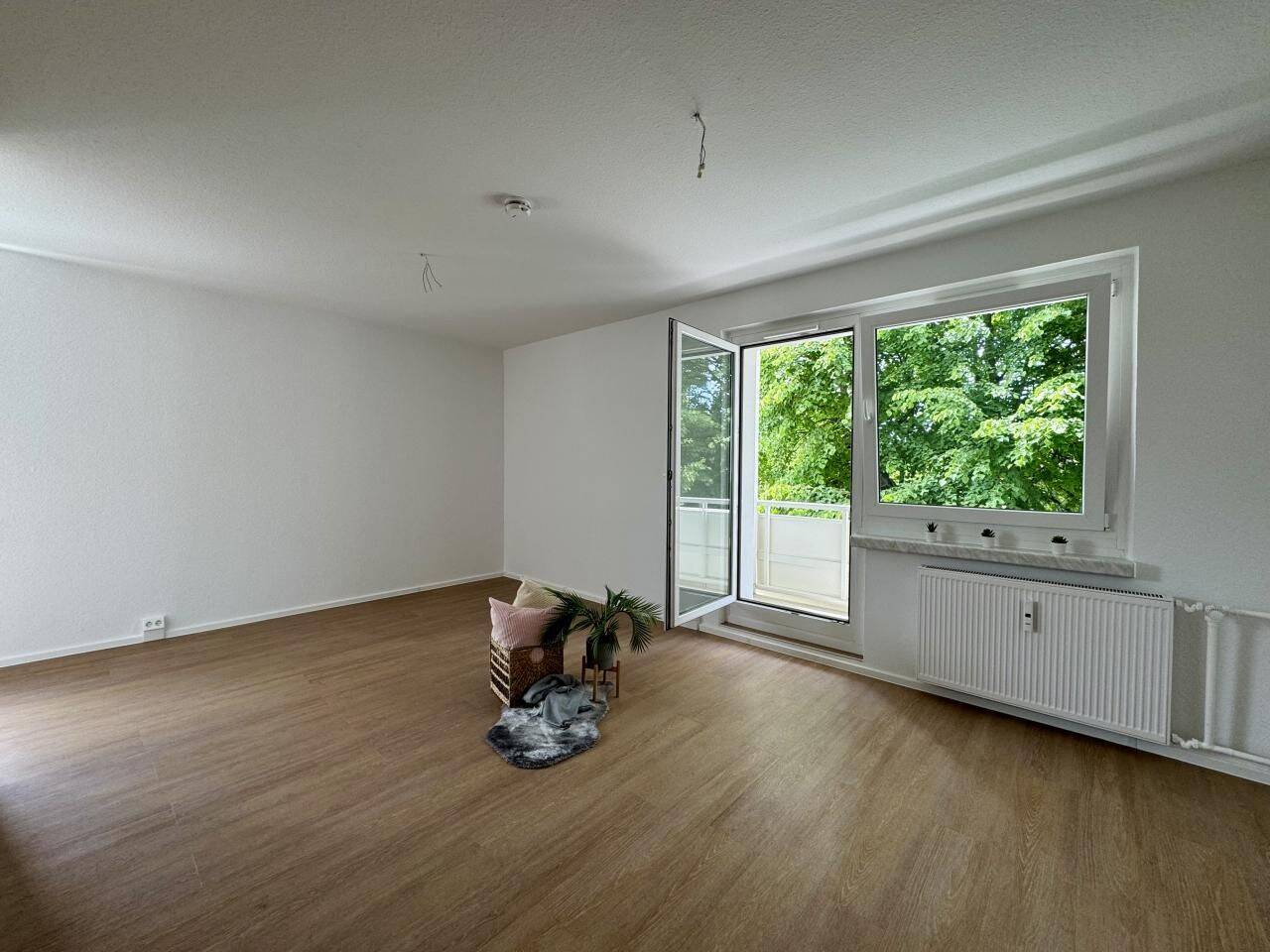Großzügige 1-Raum-Wohnung mit modernem Badezimmer – Chemnitz – Vorschaubild 7