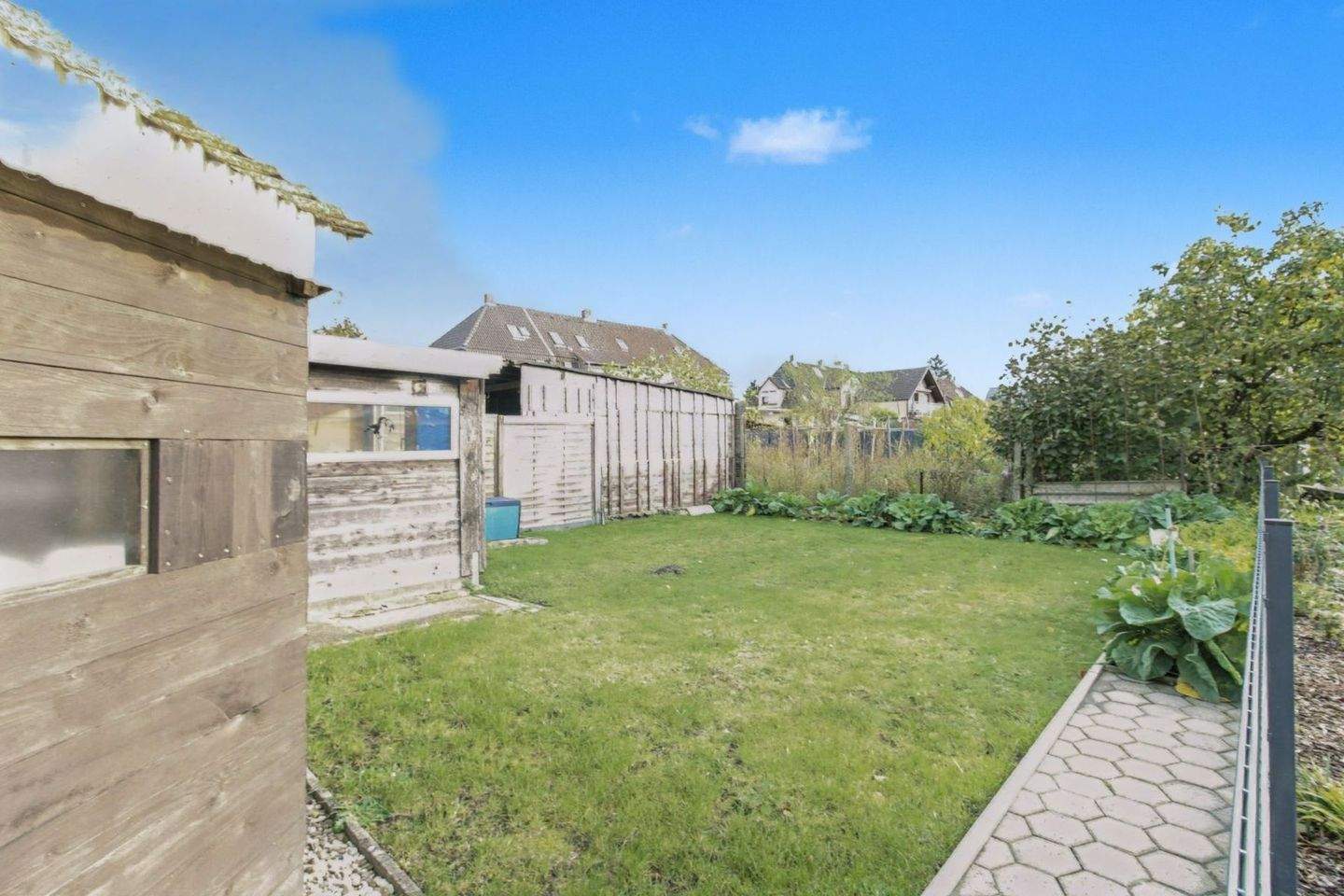Freistehendes Zweifamilienhaus mit großem Garten in Hamm-Herringen – Hamm – Vorschaubild 2