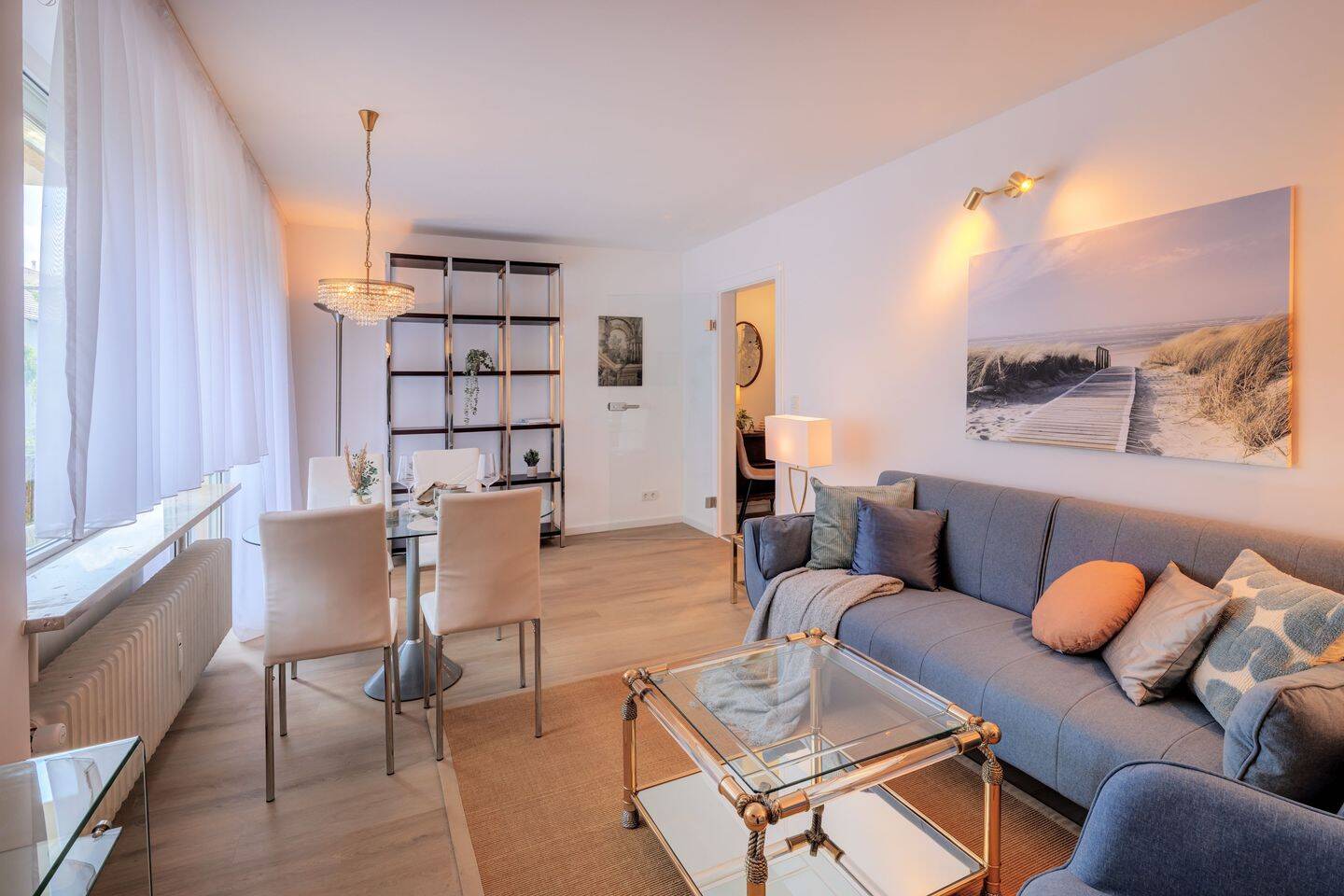 Sendling-Westpark: Sanierte 2-Zimmer Wohnung mit Balkon - frei – München – Vorschaubild 3