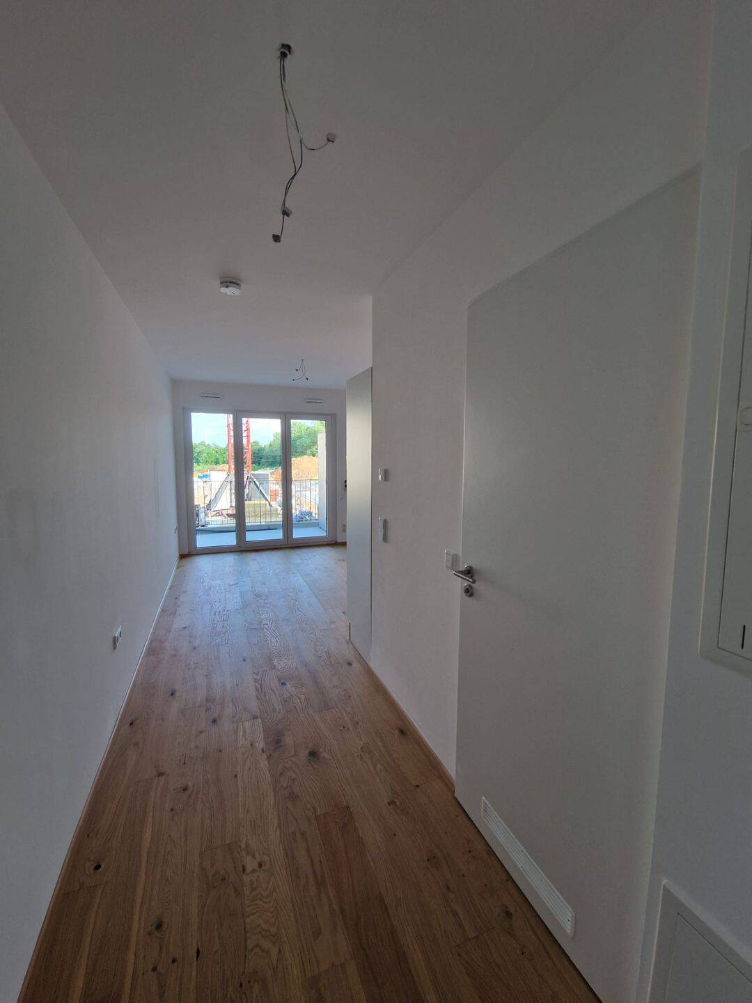 Erstbezug Studentenapartment mit Balkon direkt an der Universität Regensburg – Regensburg – Vorschaubild 3