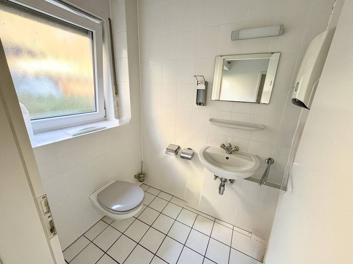 "Natur Pur" Schönes Reihenmittelhaus in ruhiger und beliebter Lage – Wiesbaden – Vorschaubild 6