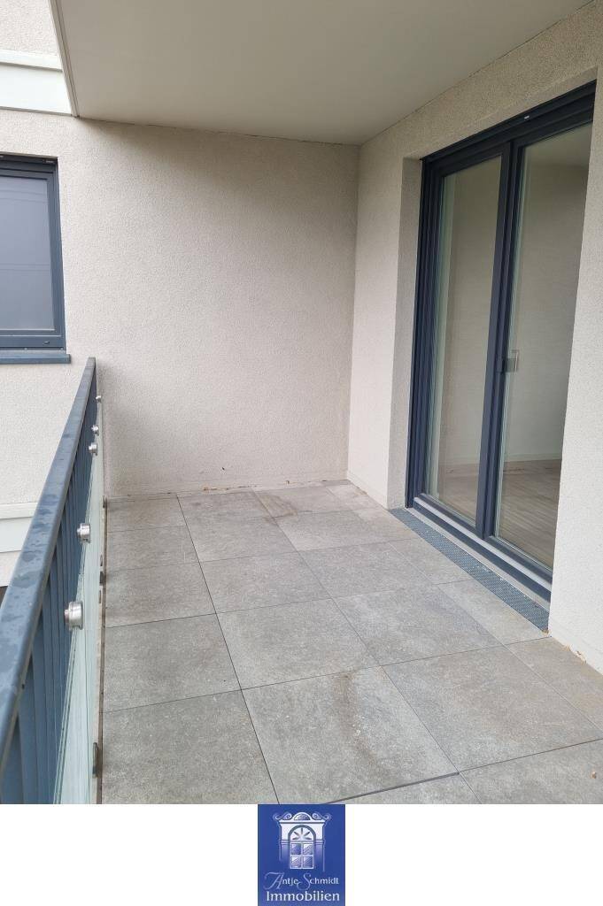 Modernes und ruhiges Wohndomizil in Innenstadtnähe! Großer Balkon zur Gartenseite! – Dresden – Vorschaubild 5