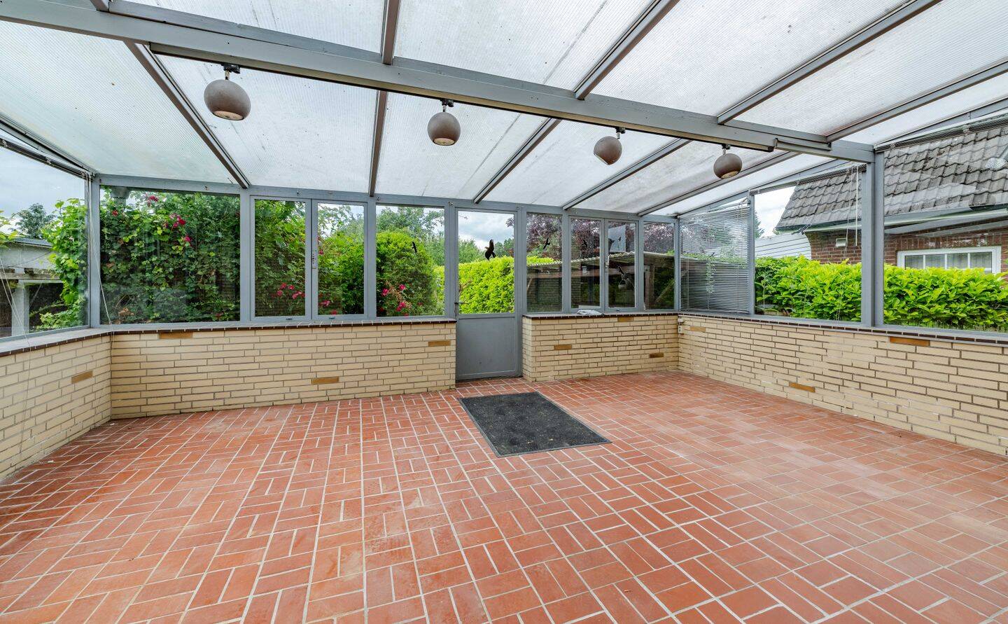 Retro-Charme trifft auf moderne Möglichkeiten – Ahrensburg – Vorschaubild 7
