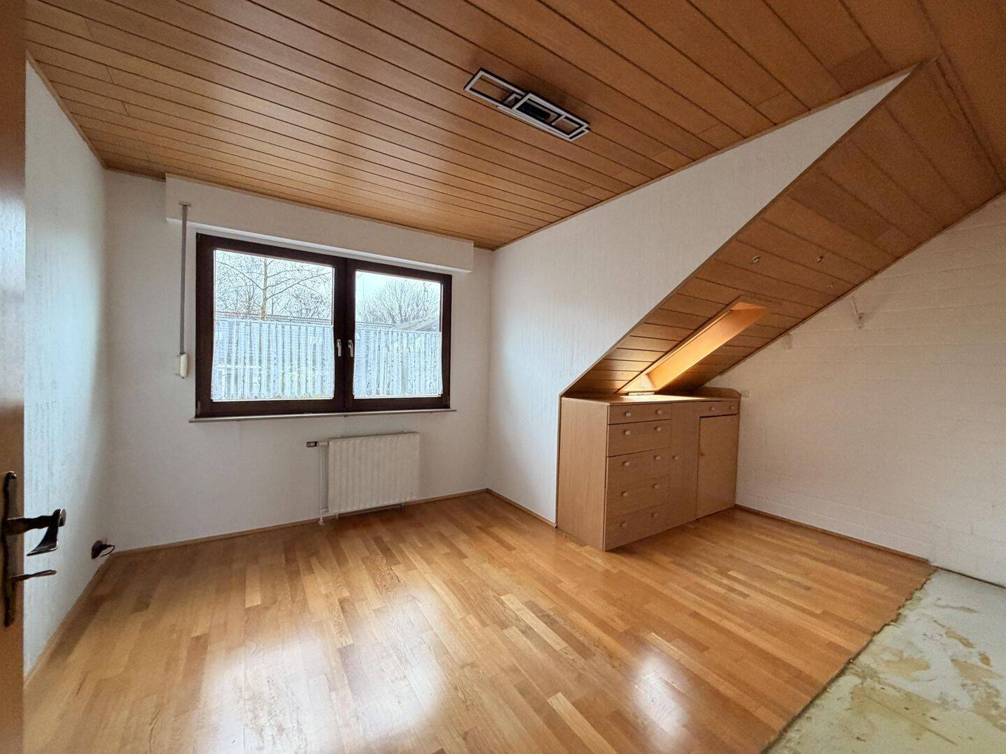 Charmantes Einfamilienhaus mit Einliegerwohnung in der Südstadt – Solingen – Vorschaubild 9
