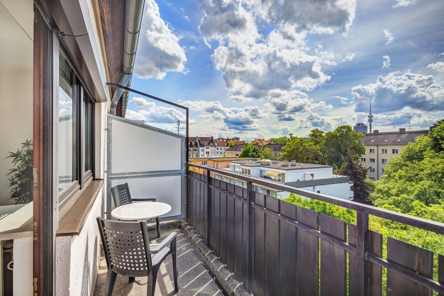 Milbertshofen: Sonniges 1-Zimmer-Apartment zentral dennoch ruhig – München – Vorschaubild 5