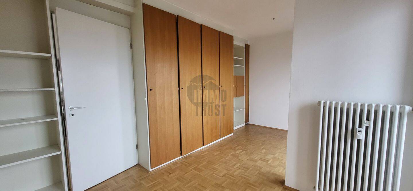 ATEMBERAUBENDER BLICK ÜBER WÜRZBURG – Würzburg – Vorschaubild 5