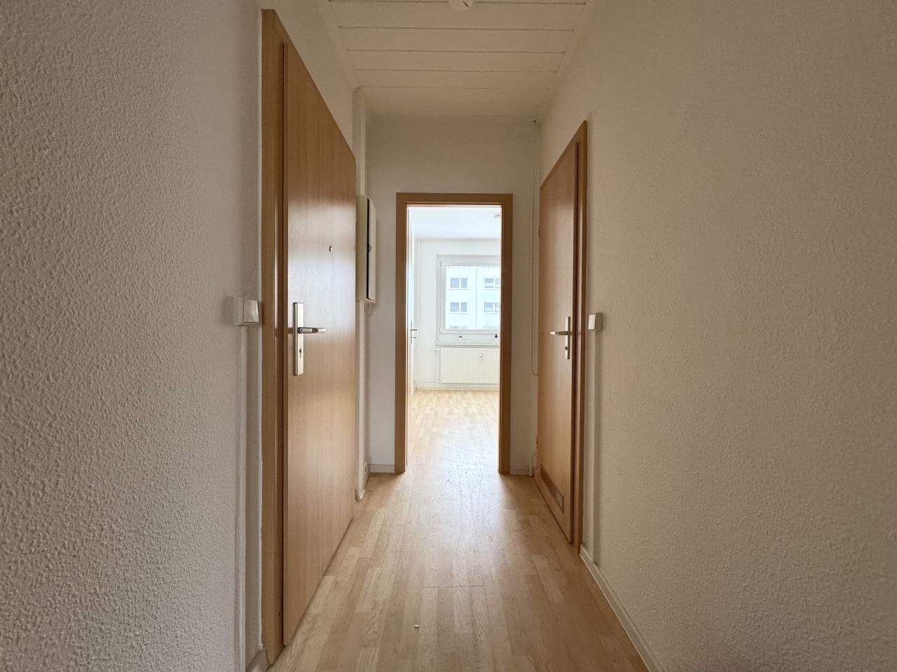 Praktische 3-Raum-Wohnung für die kleine Familie – Chemnitz – Vorschaubild 2