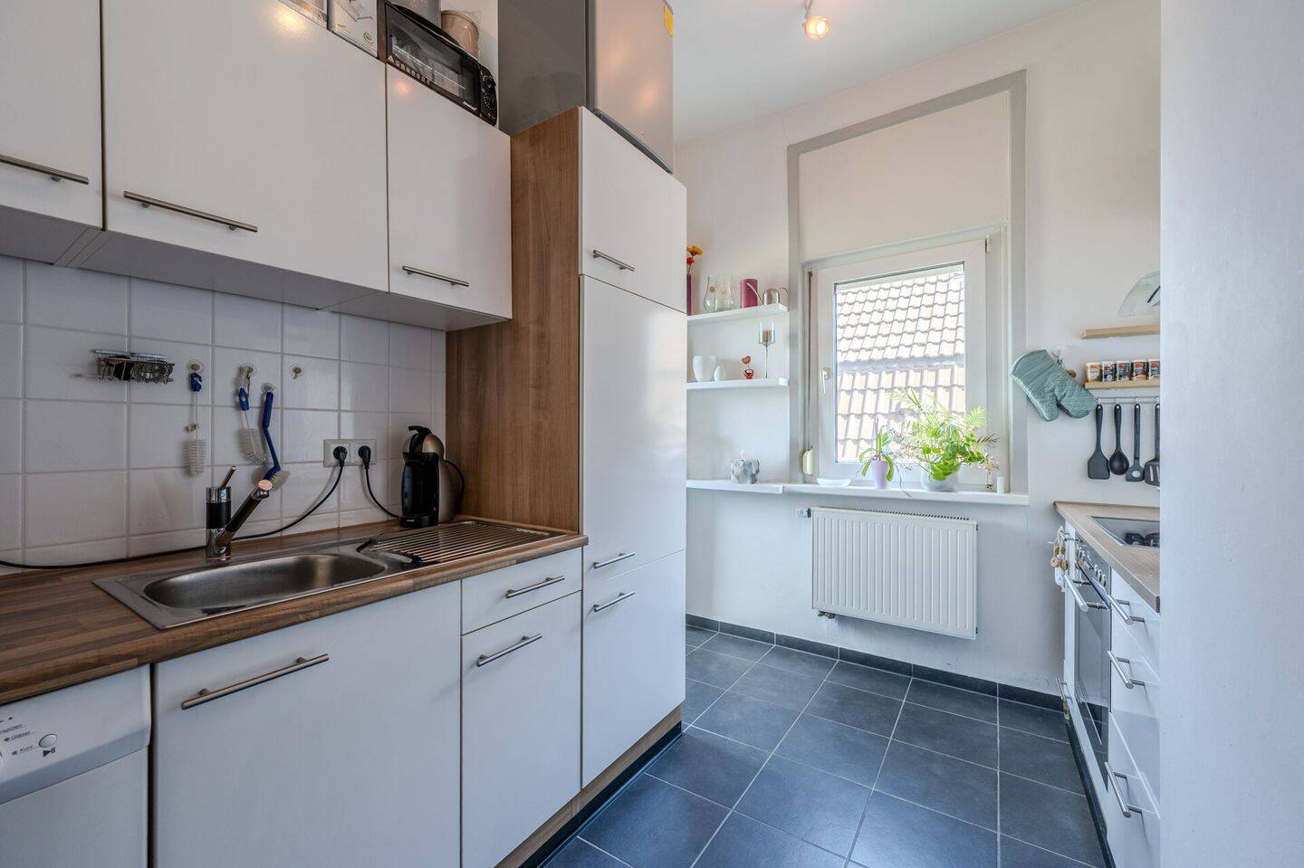 Altbaucharme trifft Werthaltigkeit - 3-Zimmer-Wohnung in zentraler Lage – Stuttgart – Vorschaubild 8