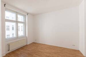 Prenzlauer Berg am Mauerpark – frisch abgeschliffene Dielen, EBK & 2 Zimmer mit Potenzial – 10437 Berlin – Vorschaubild 8