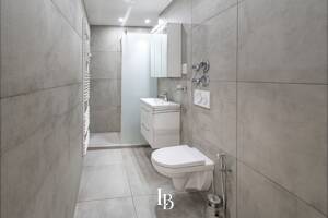 Modern wohnen in München: Renovierte 3-Zimmer-Wohnung mit Balkon, Küche & Aufzug – 81927 München – Vorschaubild 8