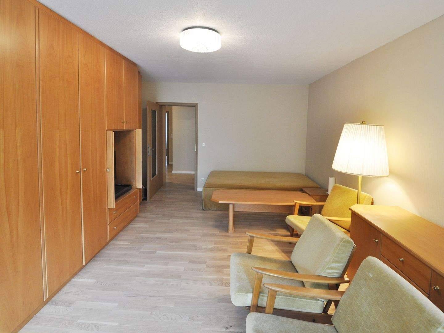 top Infrastruktur, ruhige Lage, auf Wunsch möbliert - NEU IM VERKAUF: 3 Zi.-Wohnung mit Südloggia – München – Vorschaubild 6