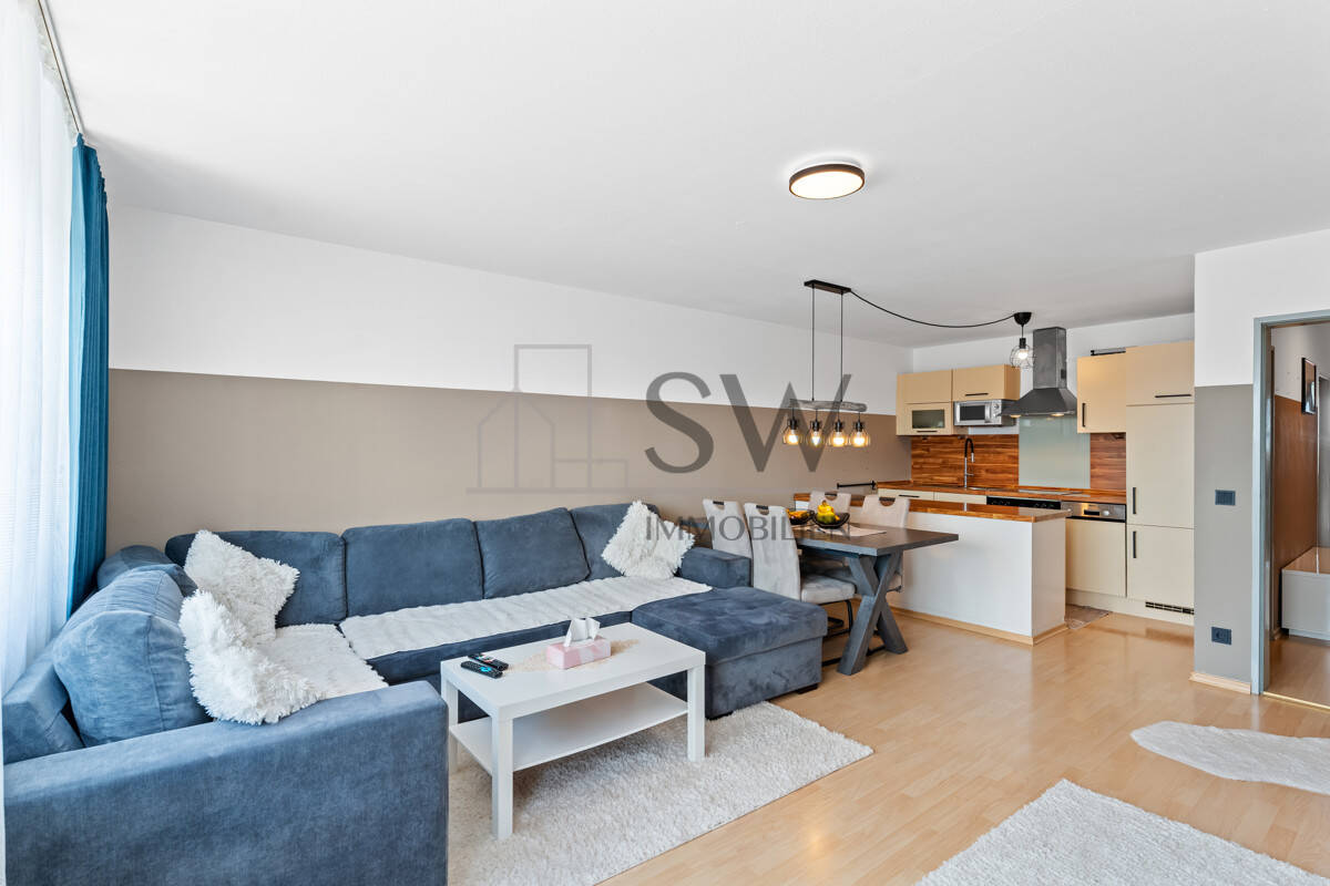 Gepflegte 2-Zimmer-Wohnung mit Tiefgaragenstellplatz - ideal zum Wohnen oder als Kapitalanlage – Nürnberg – Vorschaubild 3