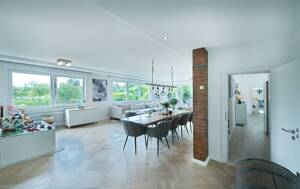 Modernisierter Bungalow mit Einliegerwohnung, viel Privatsphäre und idyllischem Grundstück – 42651 Solingen – Vorschaubild 2