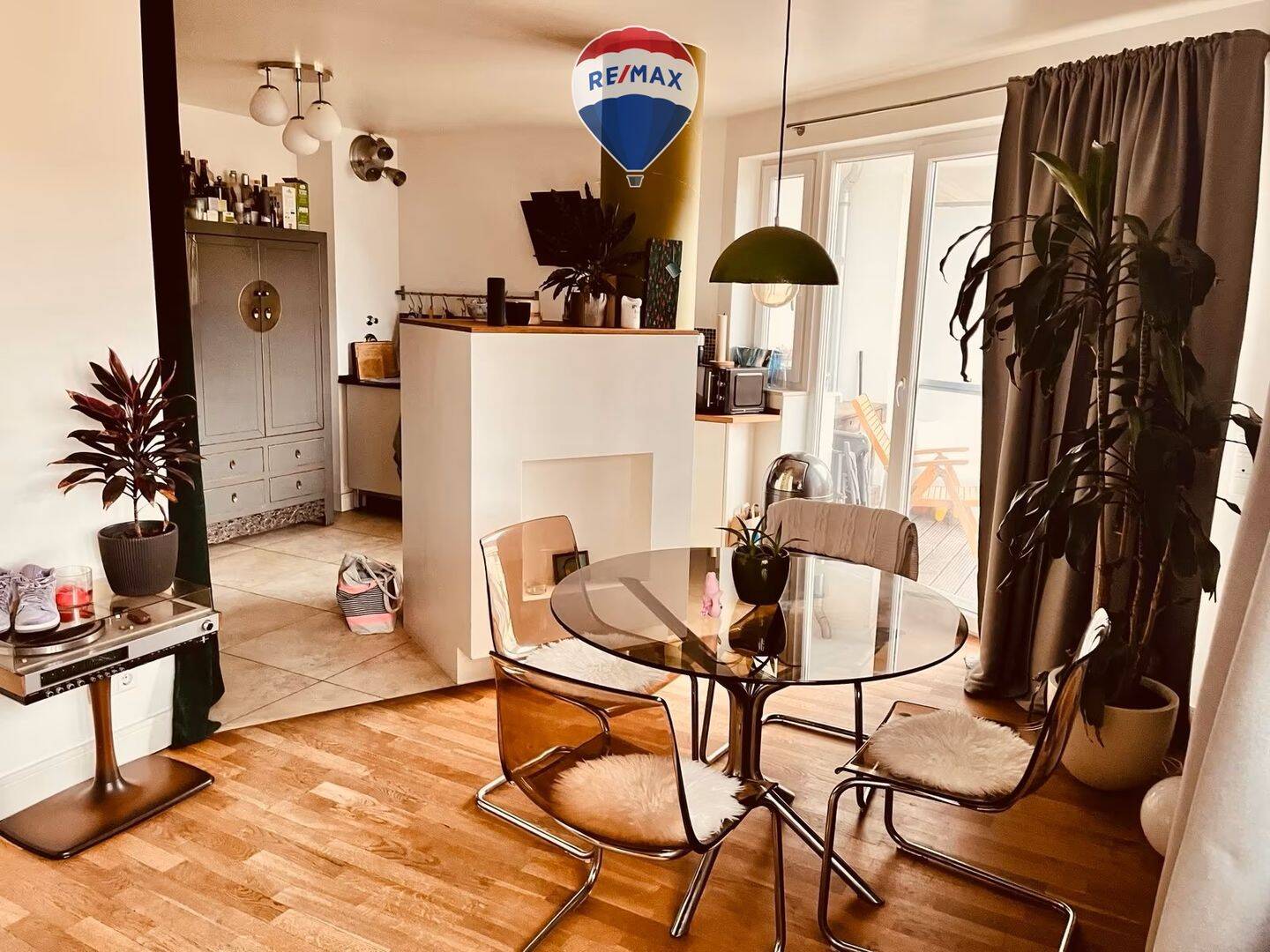Exklusive und moderne 3 Zimmer Eigentumswohnung in Top-Lage der Schanze