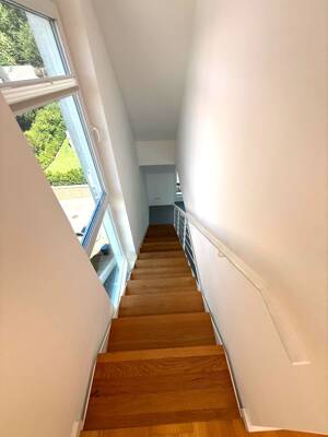 Exclusive Penthouse-Maisonette mit traumhaften Fernblick in begehrter Bestlage von Homburg – 66424 Homburg – Vorschaubild 6