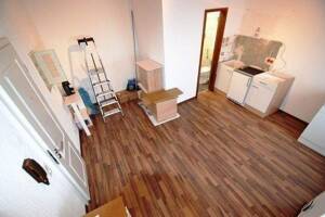 Frei ab 01.10.2026 / Appartement im Erdgeschoss (Hochparterre) mit Pantryküche / Dusche – 54290 Trier – Vorschaubild 6