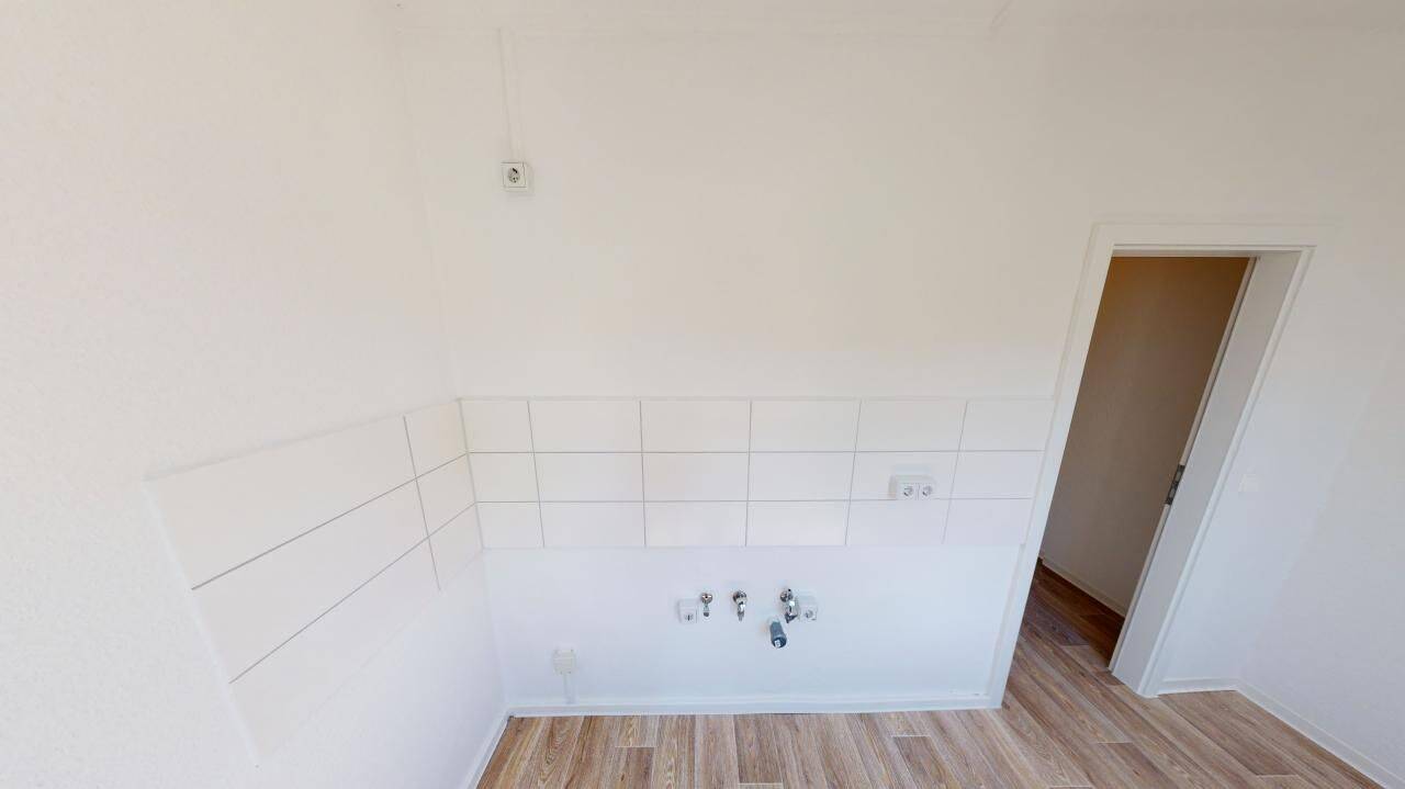 Wunderschöne Balkonwohnung nahe Stadtpark – Chemnitz – Vorschaubild 3