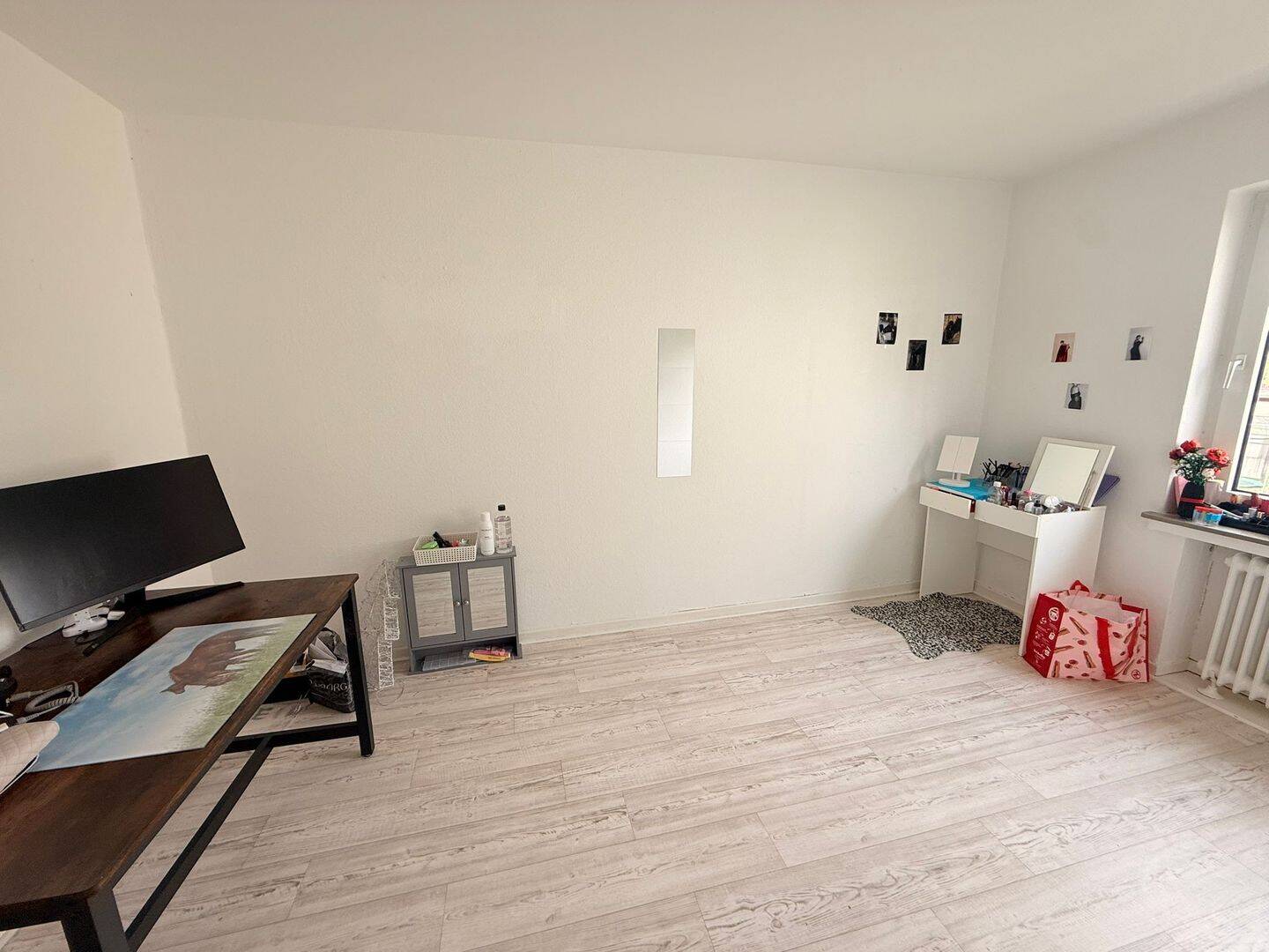 Schöne 3-Zi Wohnung mit Einbauküche, Balkon und Keller in einer zentralen und und ruhigen Lage – Munster – Vorschaubild 3
