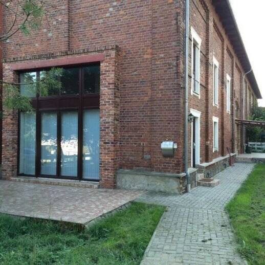 Verkaufe provisionsfrei Mehrfamilienhaus mit 415m2 Wfl auf Erbpachtland