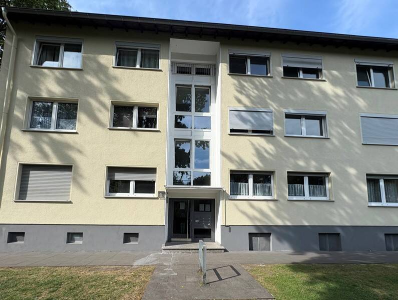 Attraktive 3-Zimmer-Wohnung mit Balkon und Wohlfühlcharakter
