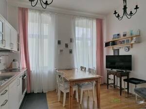 (EF1118_M) Dresden: Blasewitz, möblierte 2-Zimmer-Wohnung mit Dusche, Wanne, PKW-Stellplatz und Balkon – 1277 Dresden – Vorschaubild 2