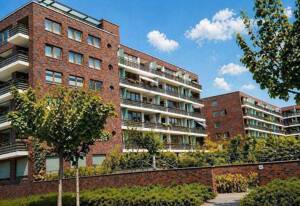 Balkon mit Wasserblick - 3 Zimmer mit Tageslichtbad, EBK inkl. Stellplatz - aktuell vermietet – 10317 Berlin – Vorschaubild 7