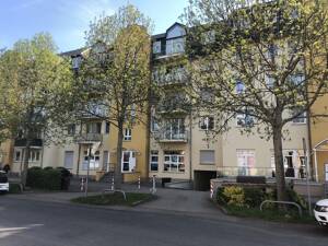 attraktive 3 Raum Wohnung mit Balkon , Lift und Stellplatz, vermietet – 9125 Chemnitz – Vorschaubild 2