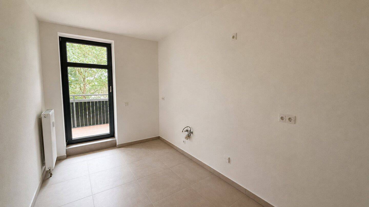 *Frisch Modernisiert: 2-R Altbau in Leipzig Stötteritz | Provisionsfrei | 4% Rendite + 4,25% AfA* – Leipzig – Vorschaubild 6