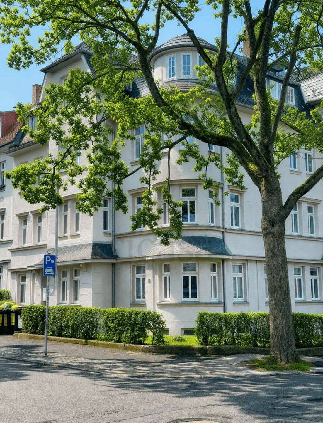 Großzügige Wohnung mit großer Terrasse & Aufzug in Chemnitz-Hilbersdorf
