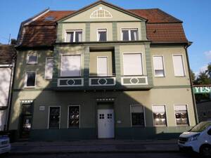 1 Kaltmiete frei für Renovierung: Geräumige & effizient geschnittene 3,5-Raum-Maisonette mit Balkon