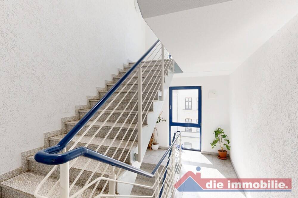 ***vermietete 2-Zimmer-Wohnung mit Balkon und Tiefgarage in Magdeburg*** – Magdeburg – Vorschaubild 2
