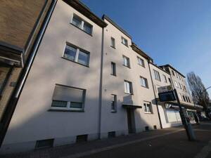 Renovierte & gemütliche 2,5 Raum-Dachgeschosswohnung mit Tageslichtbad & Gartennutzung in Hassel