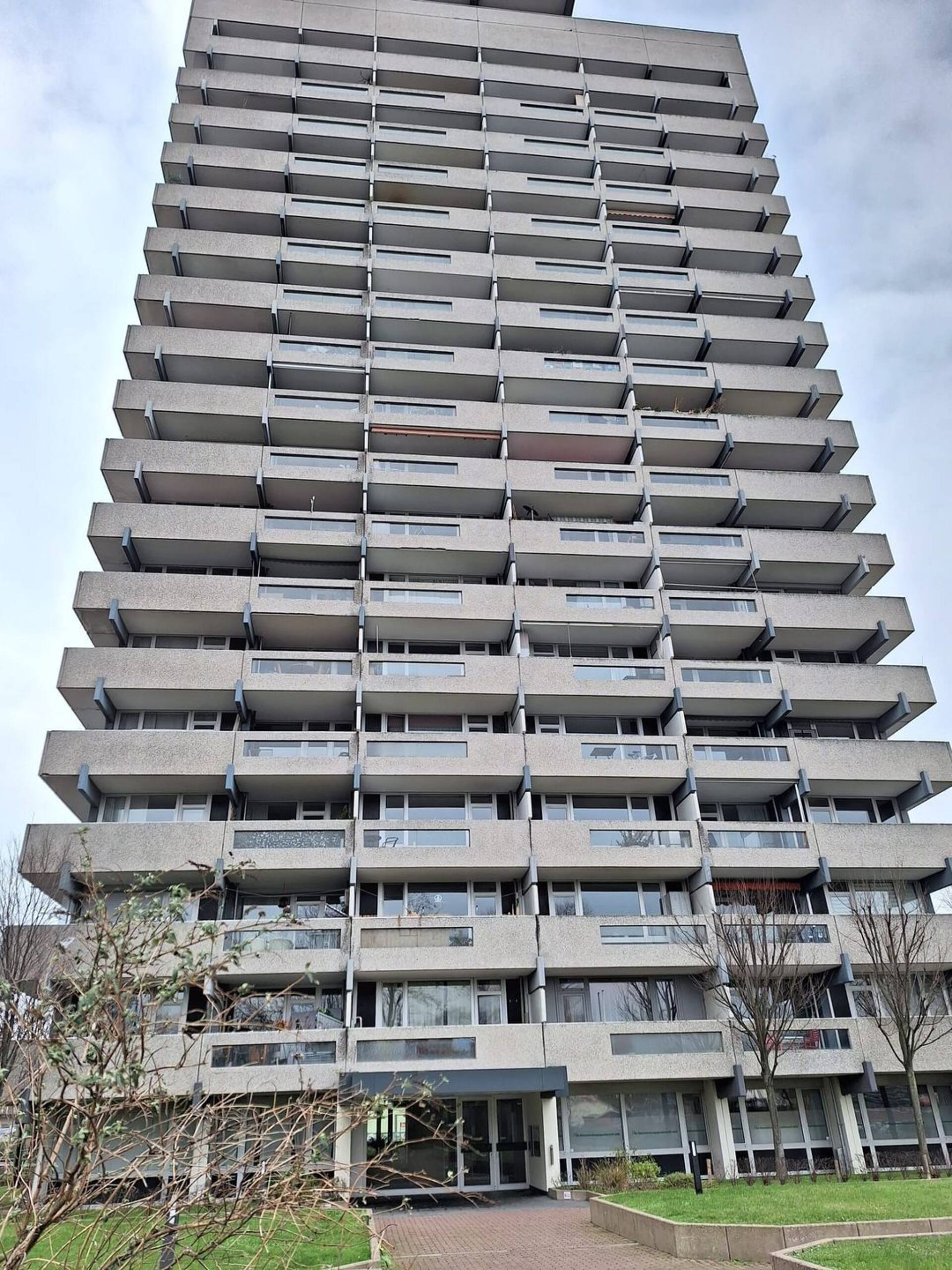 Etagenwohnung in 50735 Köln mit 35 m² kaufen