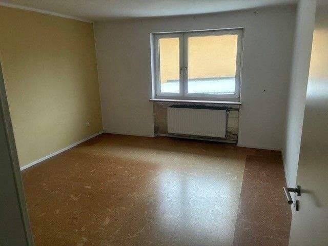 FBC - Große 4,5-Zimmer-Wohnung mit Loggia in ruhiger Lage von Olching – Olching – Vorschaubild 5
